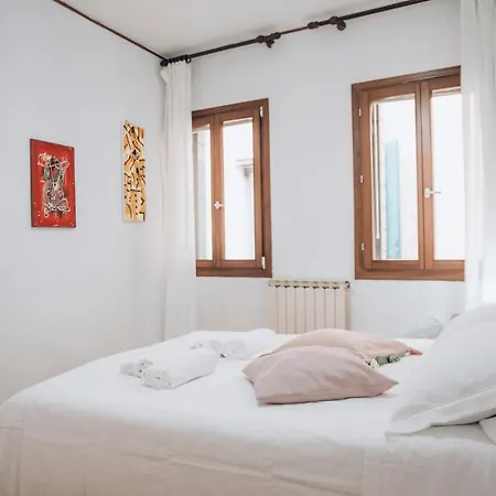 N5 E N6 Luminosissimi, Ideali Per Famiglie Egruppi Di Amici Apartamento